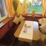 Haus Romantika