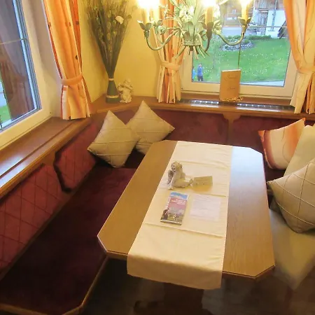 Haus Romantika