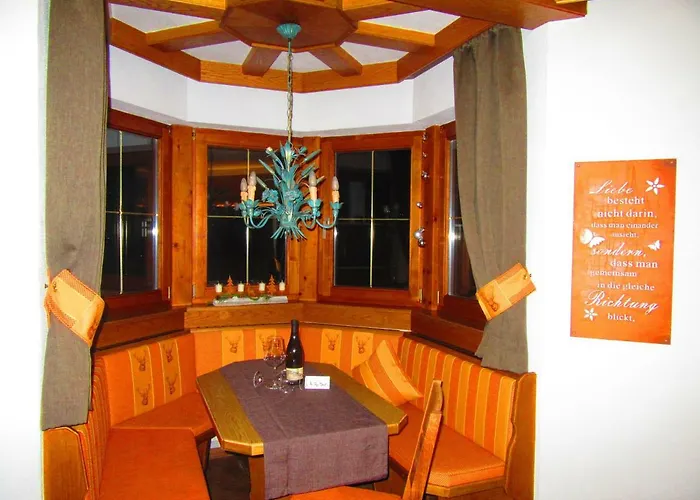 Haus Romantika Apartment Schattwald