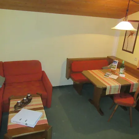 Haus Romantika Apartment *